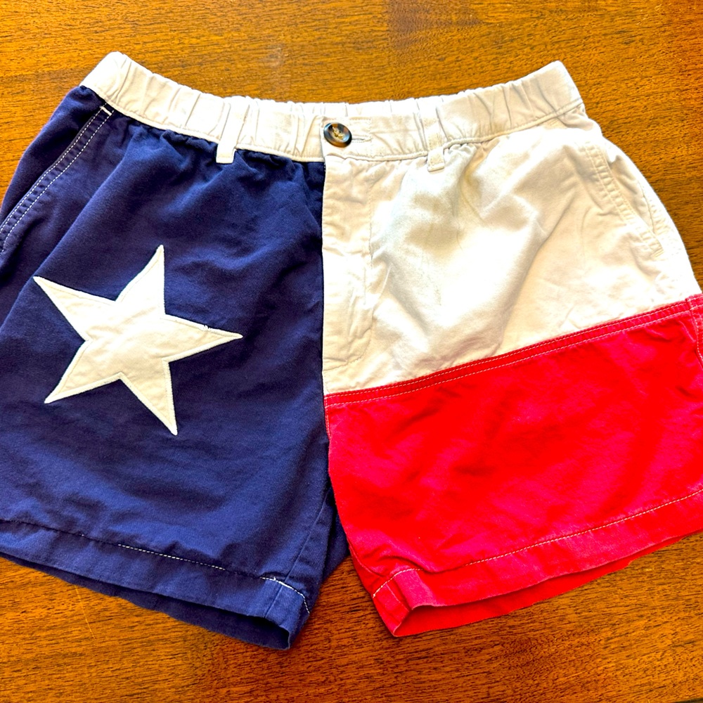 chubbies Men's Tricolor Flag-Inspired Flat Front Shorts - Navy, White & Red
